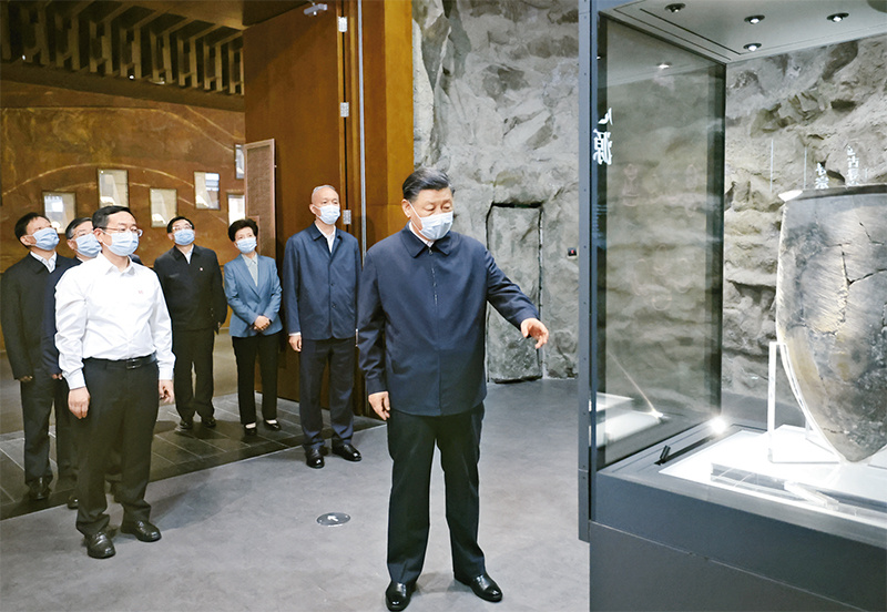 1693535314351803.jpg 文化传承发展座谈会03.jpg