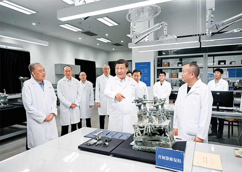 1693535343658717.jpg 文化传承发展座谈会04.jpg